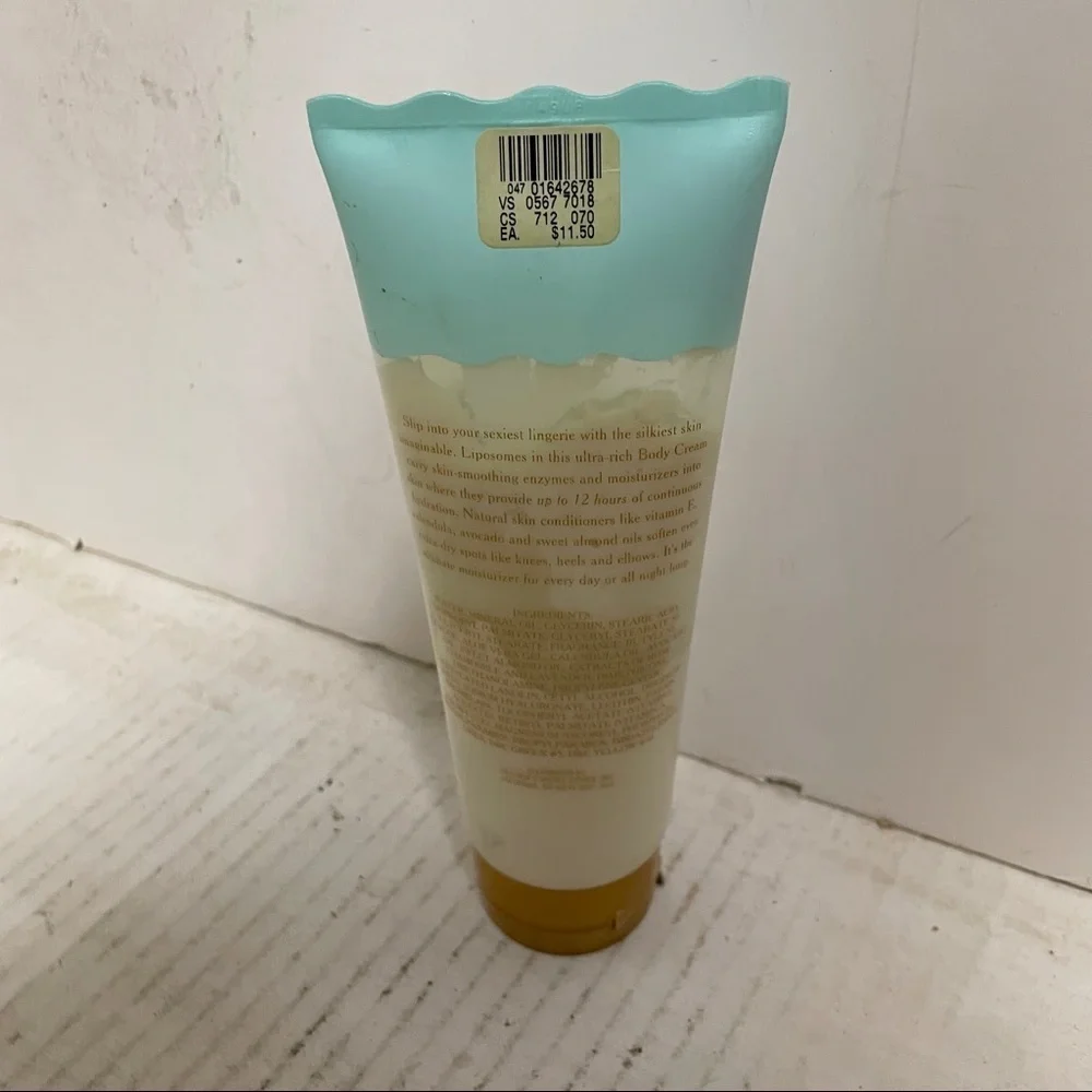 Victoria Secret Satin Azurine Sheer Body Cream